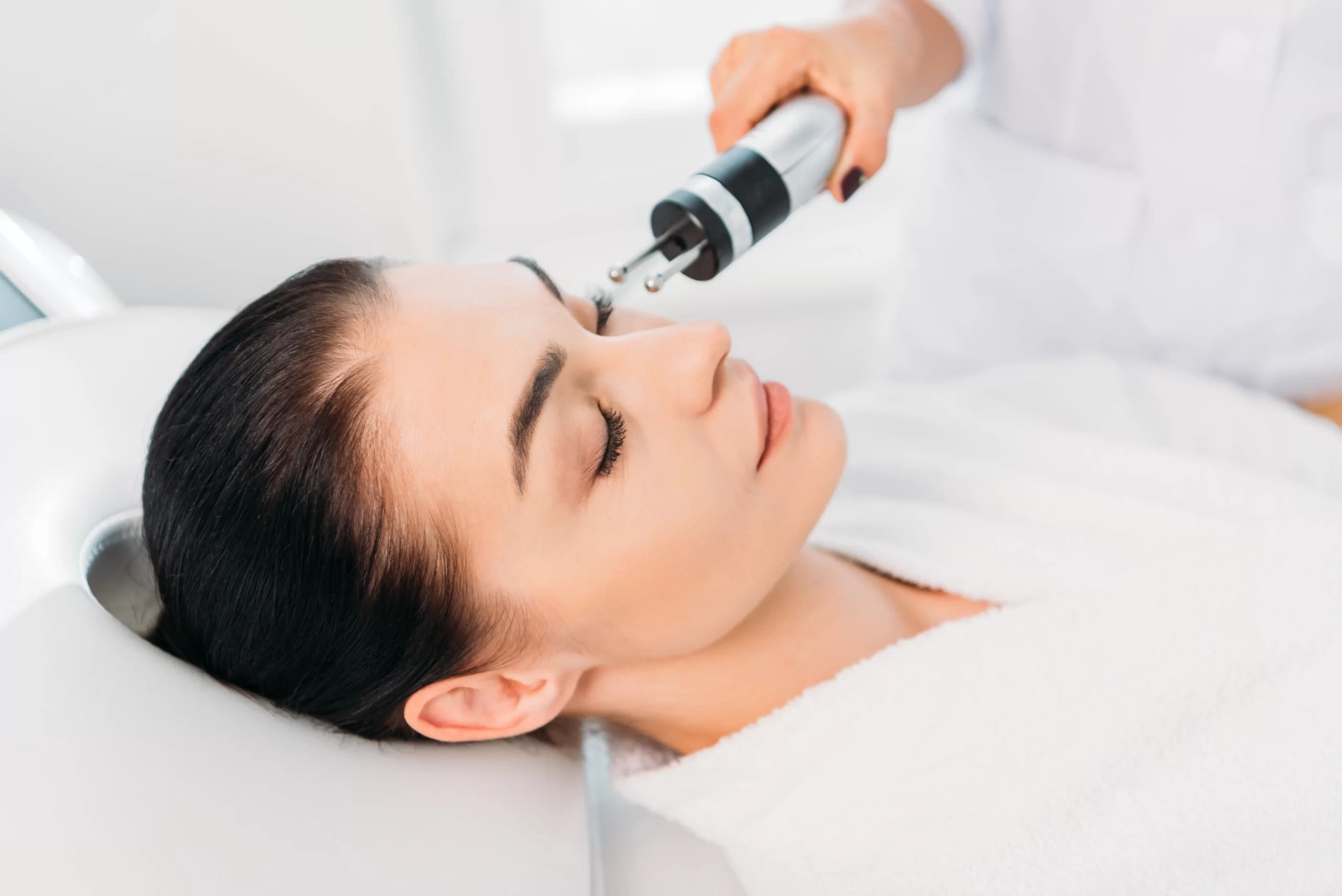 Microneedling Clínico Con Principios Activos